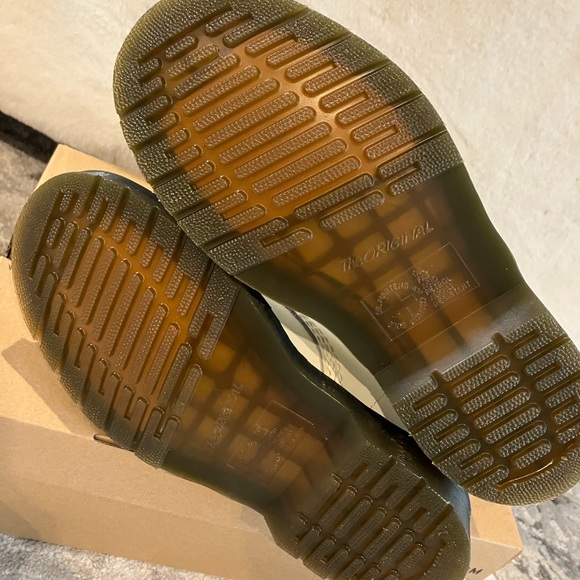 Dr. Martens white 1460 Smooth Leather Boots-6 - Picture 5 of 7